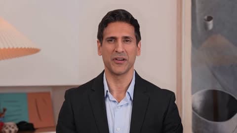 Raj,Acedly 的逼真 AI 模擬面試官